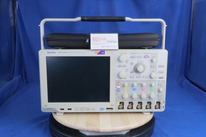 Осциллограф Tektronix MSO5204B