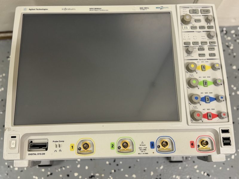 Осциллограф Keysight MSO9064A