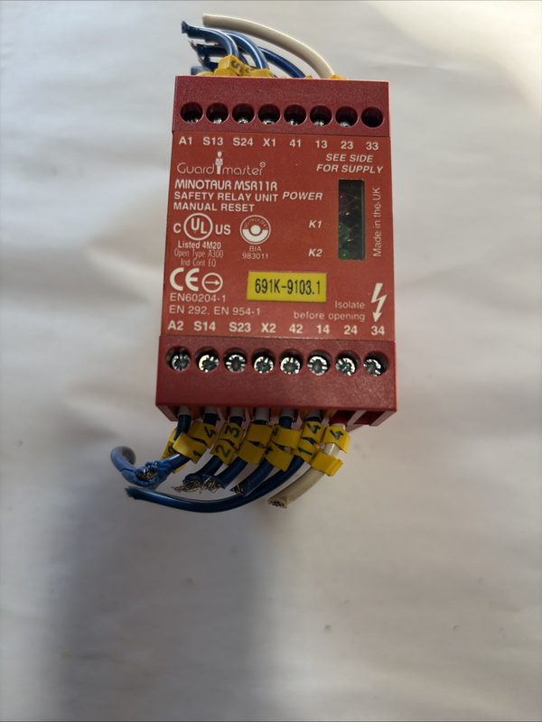 Реле безопасности Allen-Bradley MSR11R
