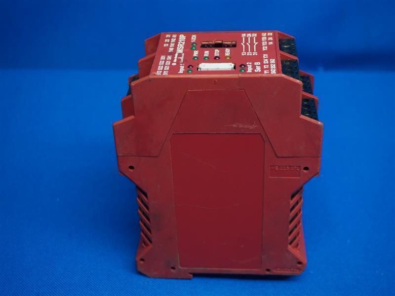 Реле безопасности Allen-Bradley MSR210P