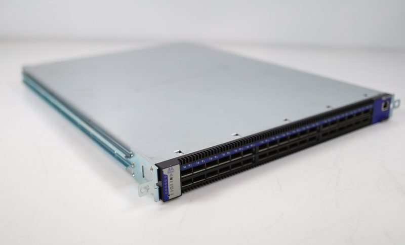 Коммутатор Mellanox MSX6025F-1SFS