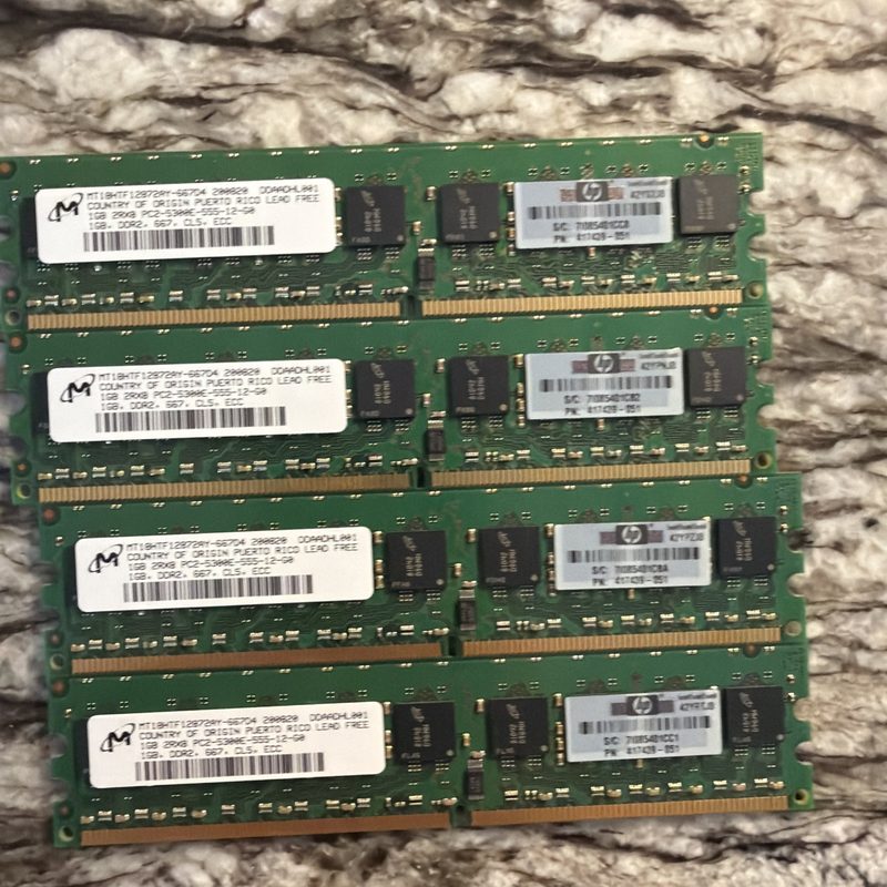 Модуль памяти Micron MT18HTF12872FDY-667D6D4