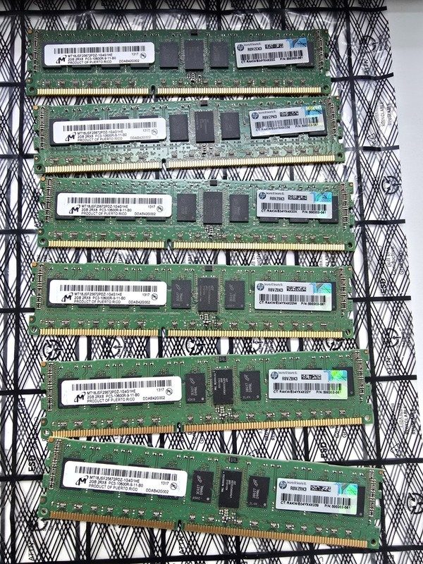 Модуль памяти Micron MT18JSF25672PDZ-1G4G1HE