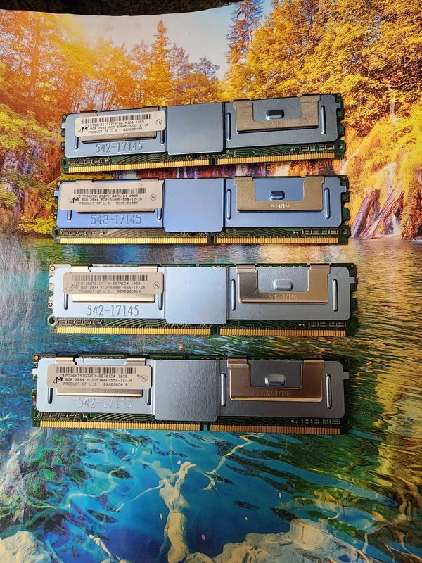 Модуль памяти Micron MT36HTS1G72FY-667A1D4