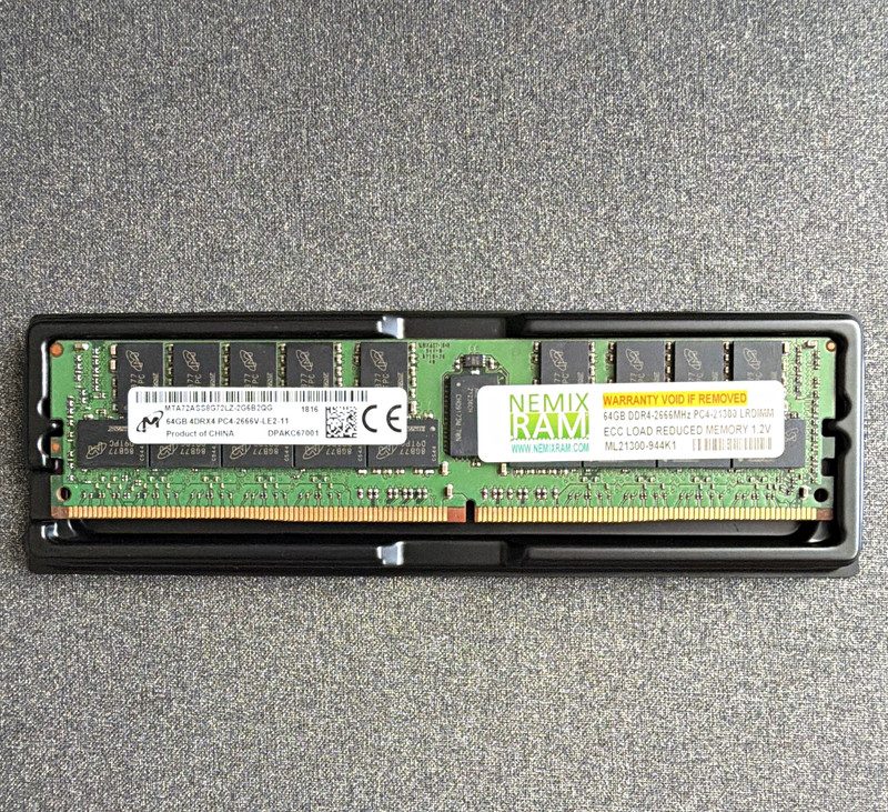 Модуль памяти Micron MTA72ASS8G72LZ