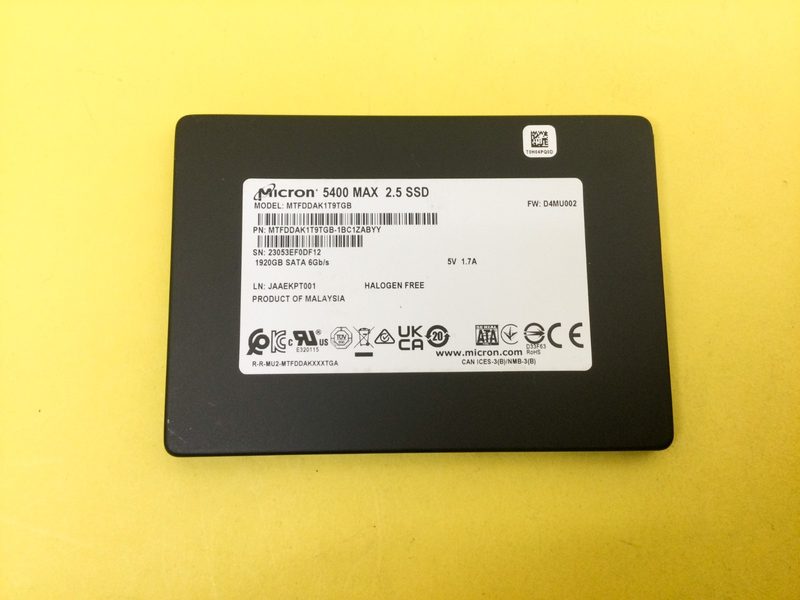 SSD-накопитель Micron MTFDDAK1T9TGB