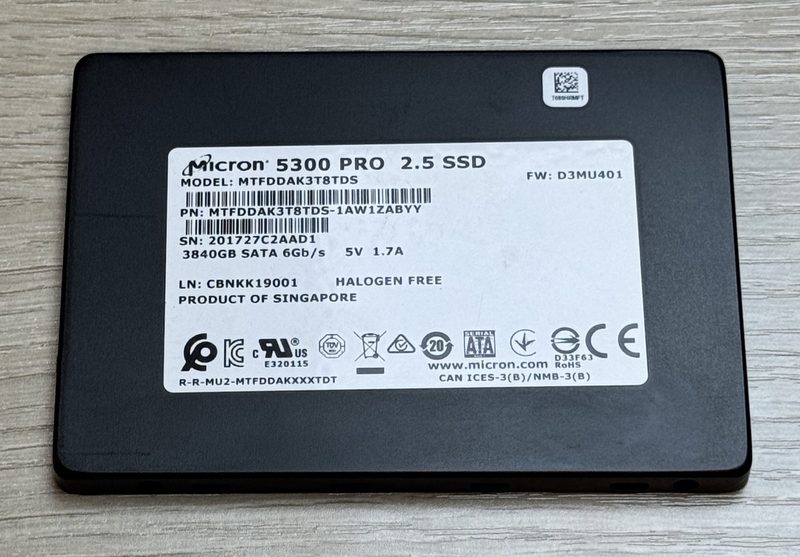 SSD-накопитель Micron MTFDDAK3T8TDS