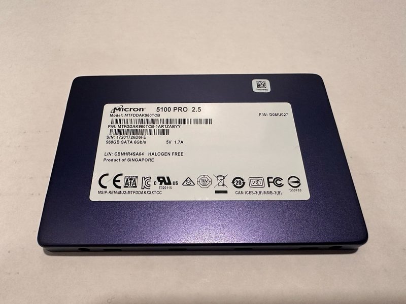 SSD-накопитель Micron MTFDDAK960TCB