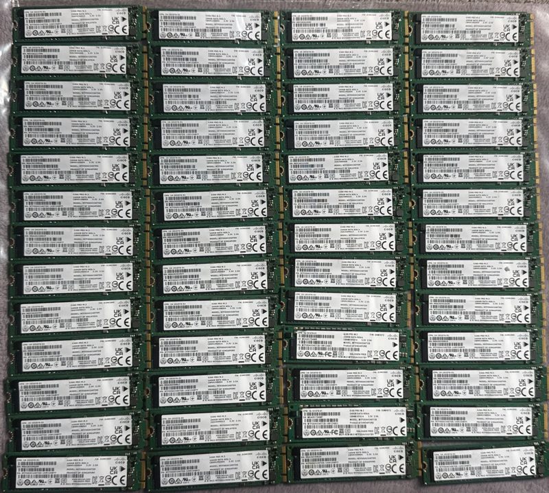 SSD-накопитель Micron MTFDDAV240TDS-1AW1ZABYY