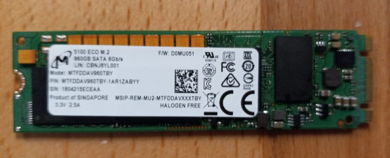 SSD-накопитель Micron MTFDDAV960TBY