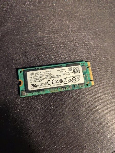 SSD-накопитель Micron MTFDDAY512MBF-1AN12ABYY
