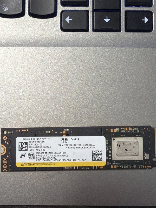 SSD-накопитель Dell MTFDKBA1T0TFH-1BC1AABDA