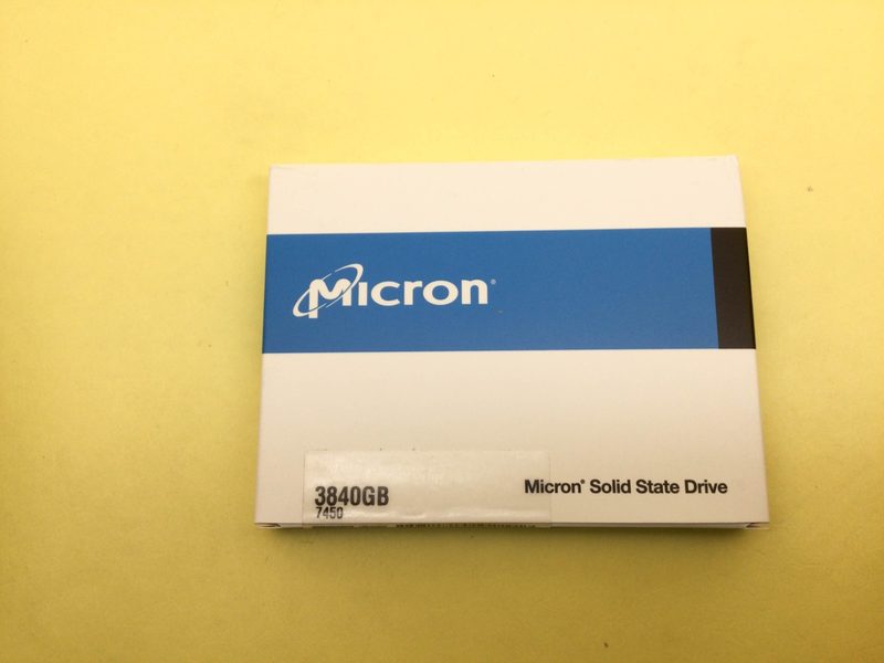 SSD-накопитель Micron MTFDKCC3T8TFR
