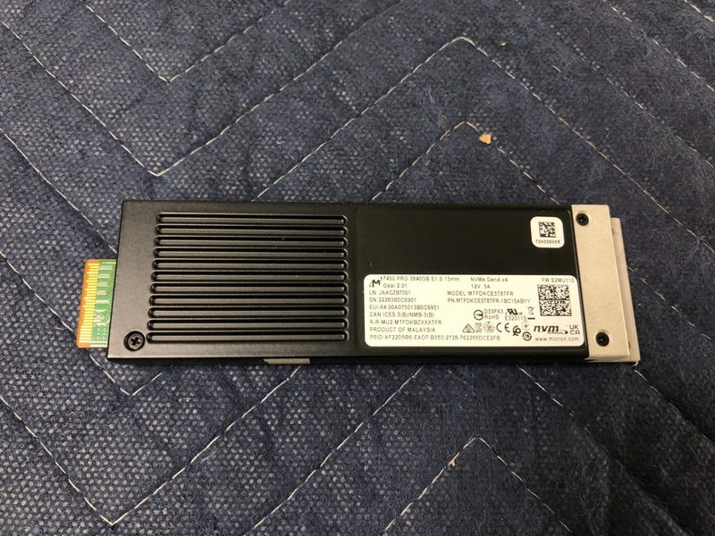 SSD-накопитель Micron MTFDKCE3T8TFR