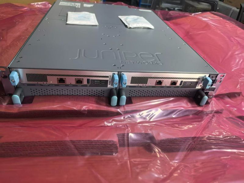 Маршрутизатор Juniper MX304