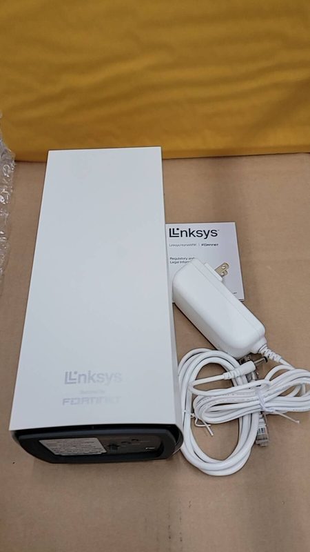 Маршрутизатор Linksys MX4300