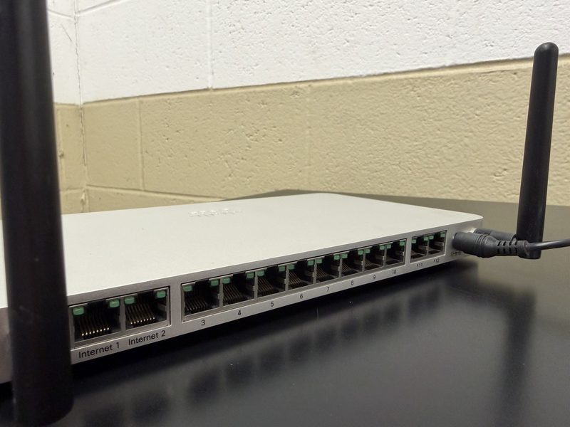 Маршрутизатор Cisco MX65W-HW