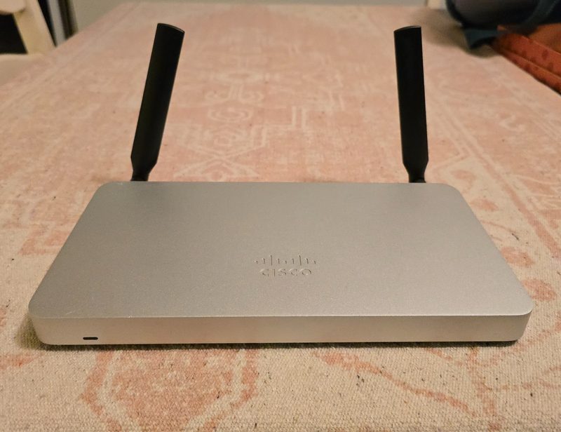 Маршрутизатор Cisco MX68W-HW