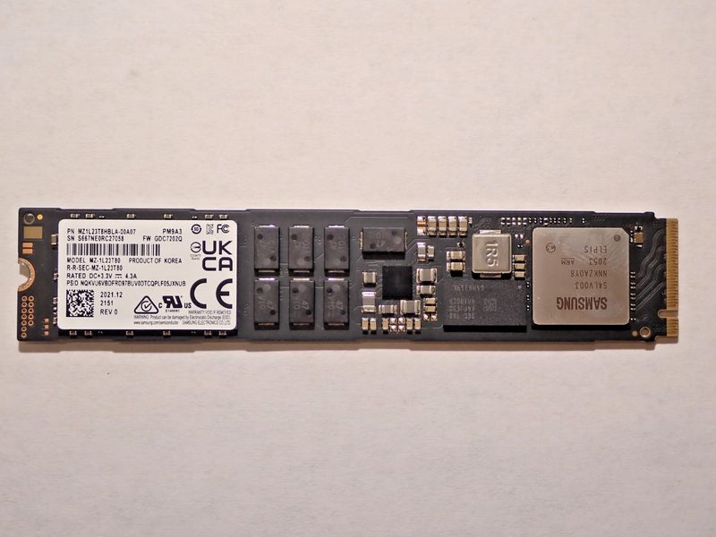 SSD-накопитель Samsung MZ-1L23T80