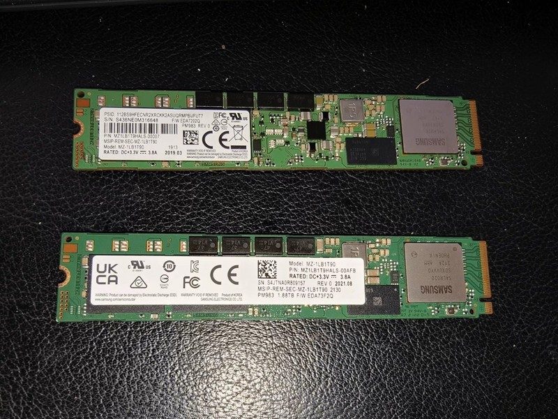 SSD-накопитель Samsung MZ-1LB1T9H