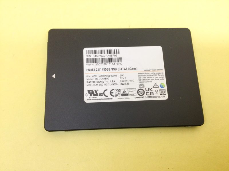 SSD-накопитель Samsung MZ-7LH4800