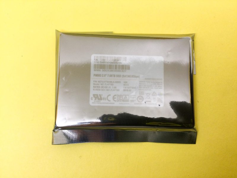 SSD-накопитель Samsung MZ-7LH7T60