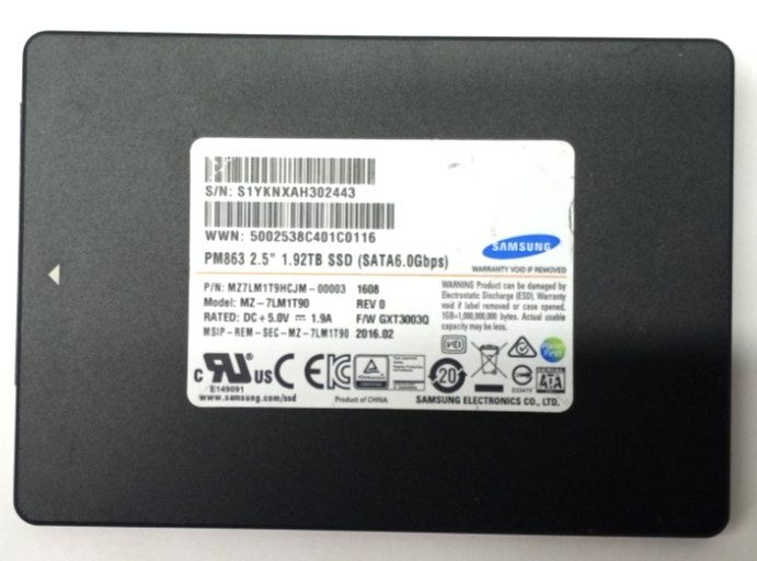 SSD-накопитель Samsung MZ-7LM1T90