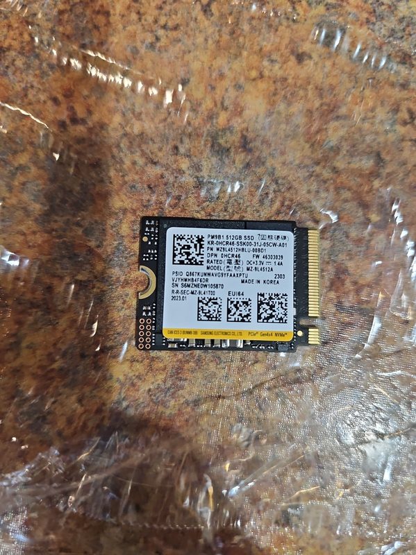 SSD-накопитель Dell MZ-9L4512A
