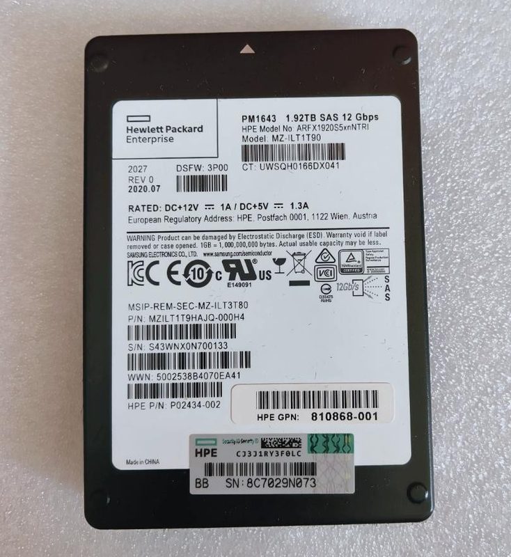 SSD-накопитель HPE MZ-ILT1T90