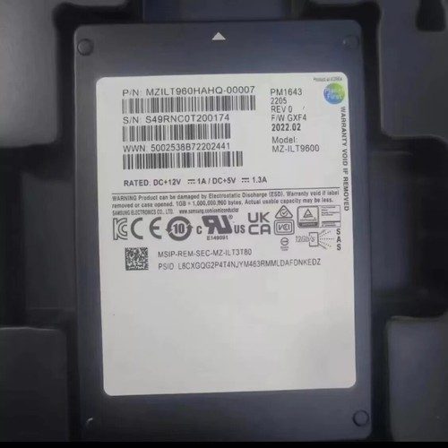 SSD-накопитель Samsung MZ-ILT9600