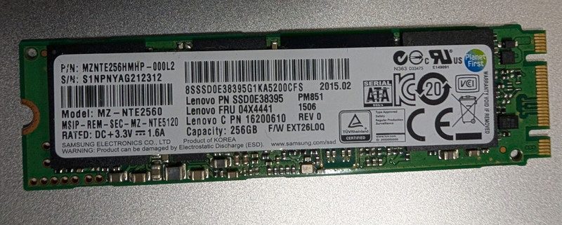 SSD-накопитель Samsung MZ-NTE2560