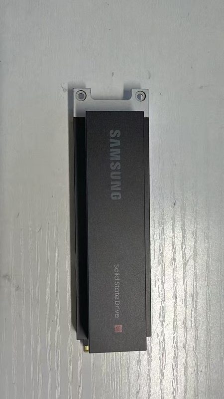 SSD-накопитель Samsung MZ-OL27T6A