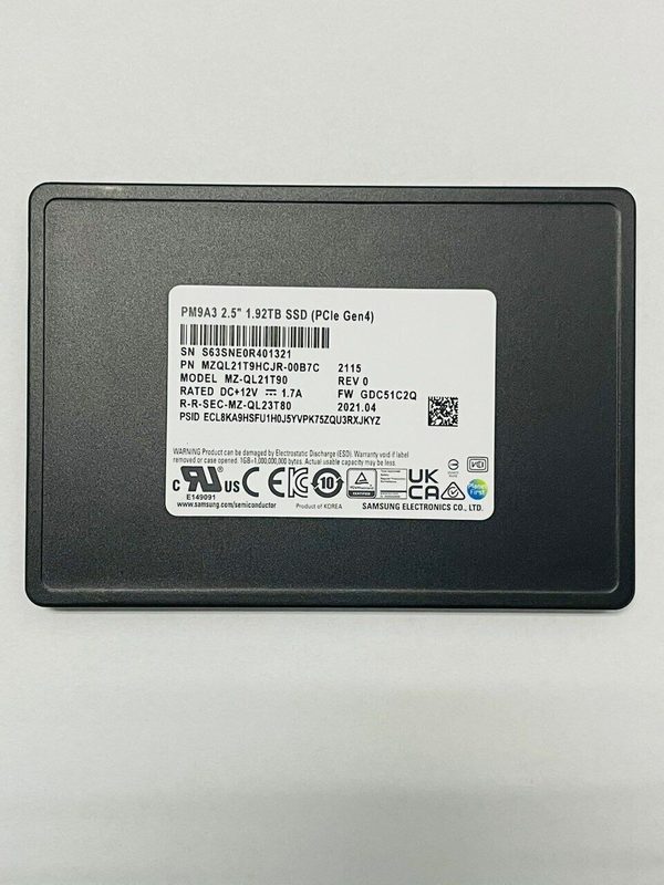 SSD-накопитель Samsung MZ-QL31T90