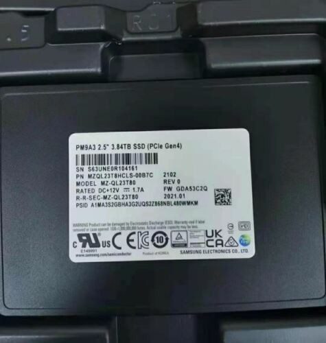 SSD-накопитель Samsung MZ-QL33T80