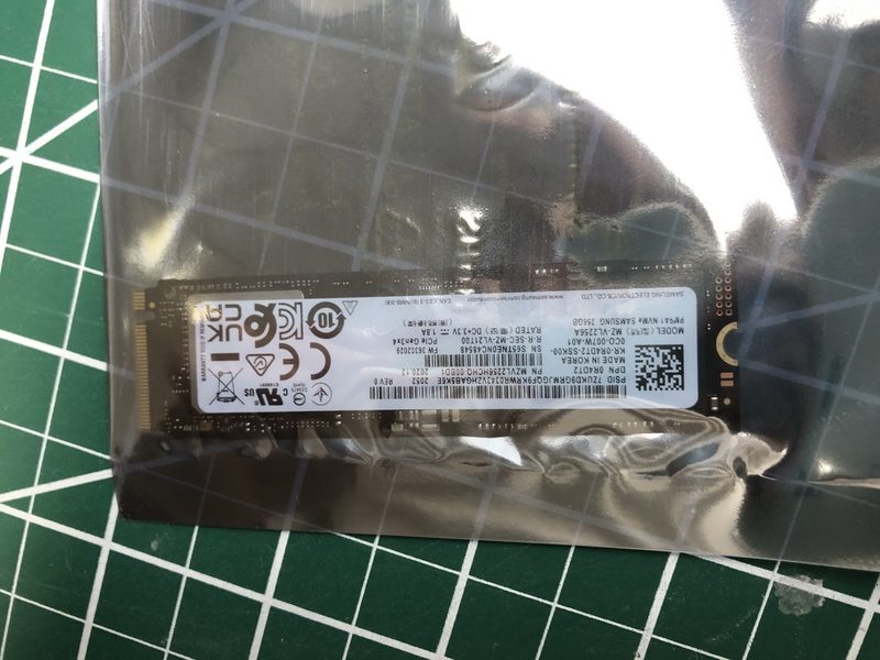 SSD-накопитель Samsung MZ-VL2256A