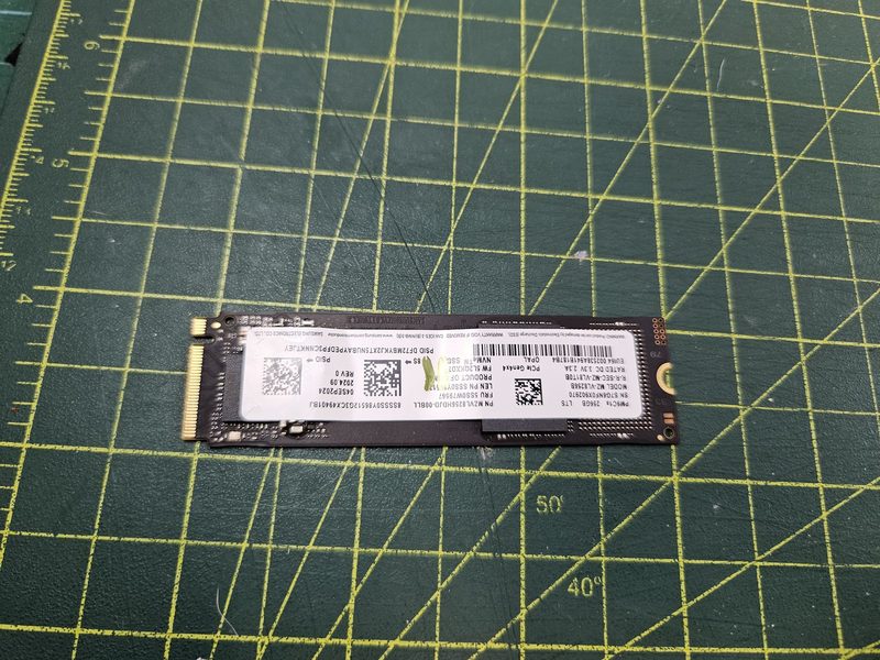 SSD-накопитель Samsung MZ-VL8256B