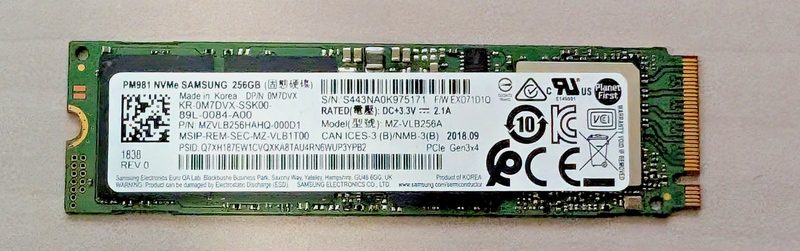 SSD-накопитель Samsung MZ-VLW2560