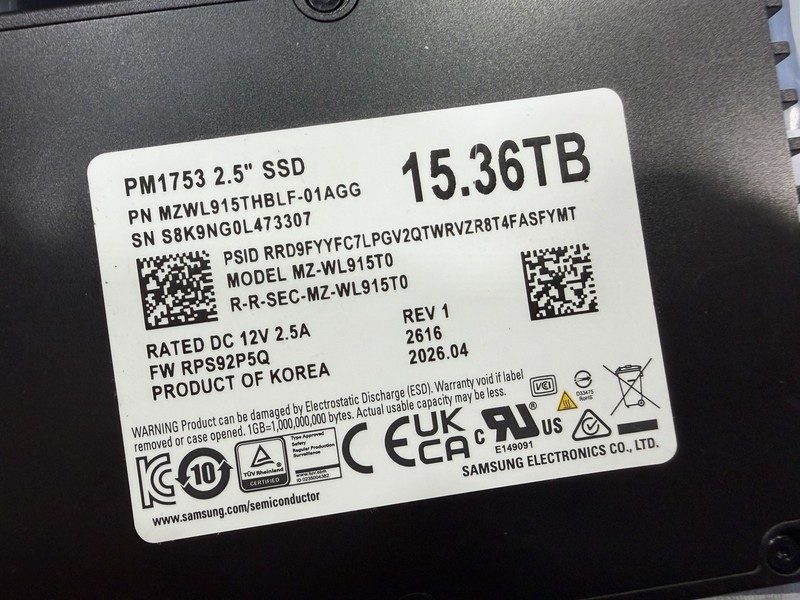 SSD-накопитель Samsung MZ-WL915T0