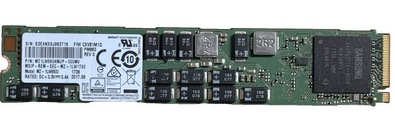 SSD-накопитель Samsung MZ1LW960HMJP