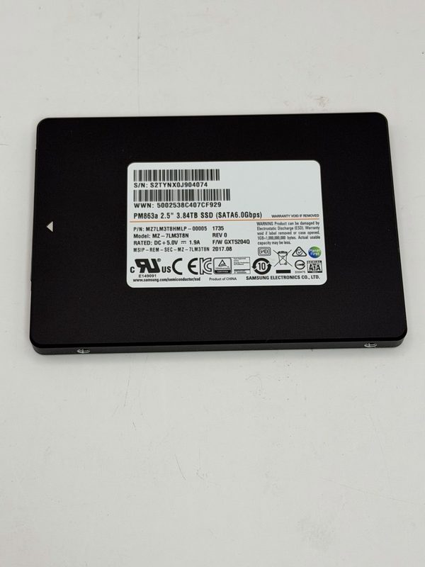 SSD-накопитель Samsung MZ7LM3T8HMLP-00005
