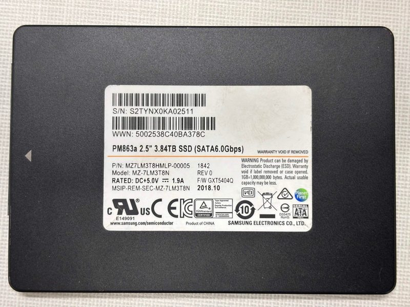 SSD-накопитель Samsung MZ7LM3T8HMLP