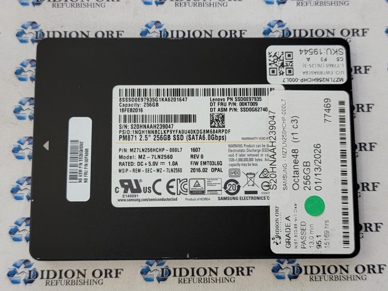 SSD-накопитель Samsung MZ7LN256HCHP-000L7