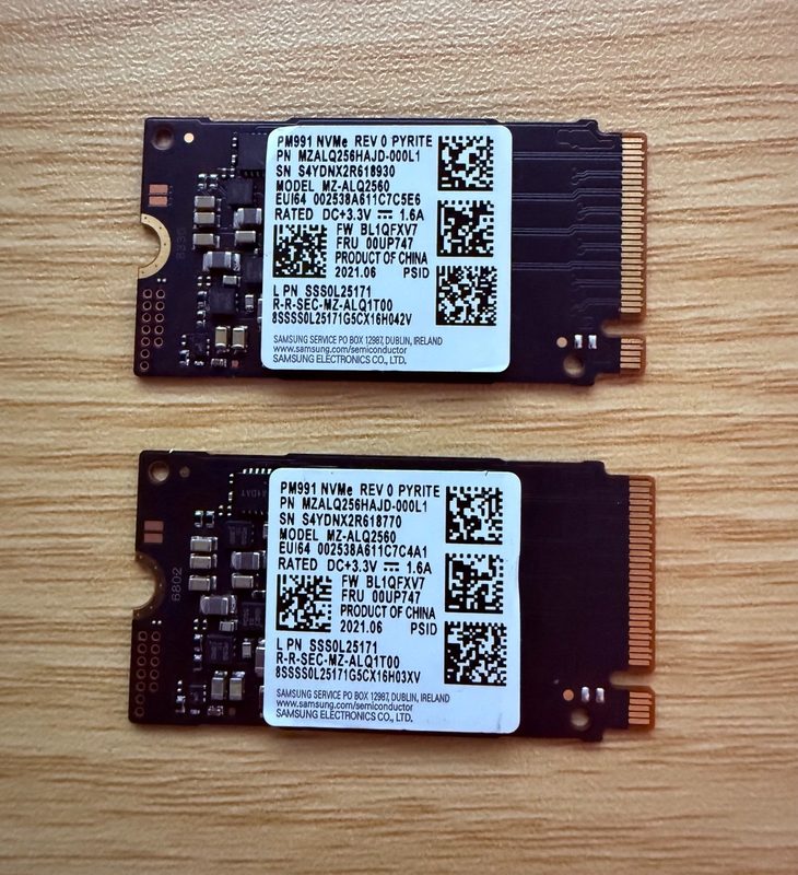 SSD-накопитель Samsung MZALQ256HAJD-000L1