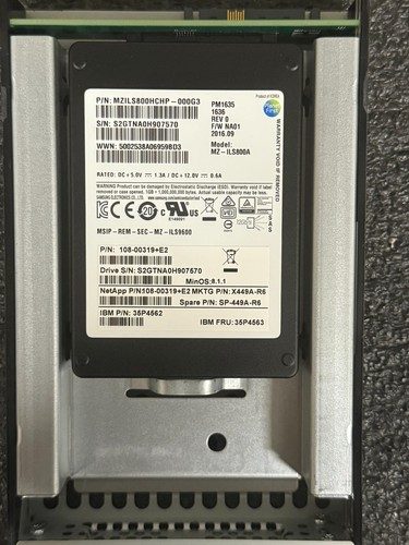 Сервер Samsung MZILS800HCHP-000G3