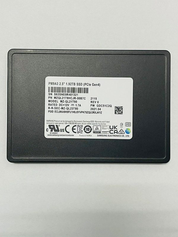 SSD-накопитель Samsung MZQL21T9HCJR-00A07