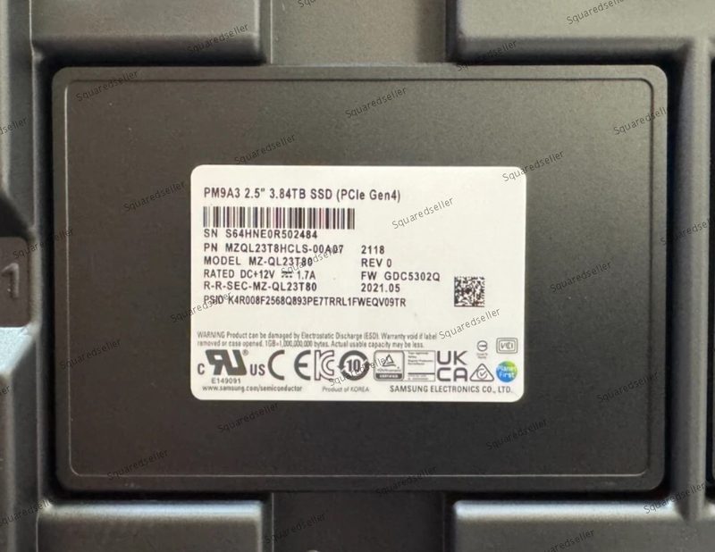 SSD-накопитель Samsung MZQL23T8HCLS-00B7C/A07