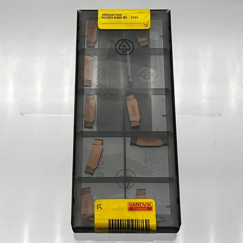 Режущий инструмент Sandvik N123F2-0300-R0