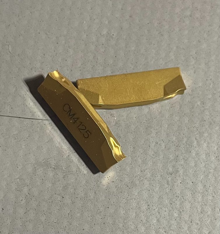 Режущий инструмент Sandvik N123G2-0300-0002-CM