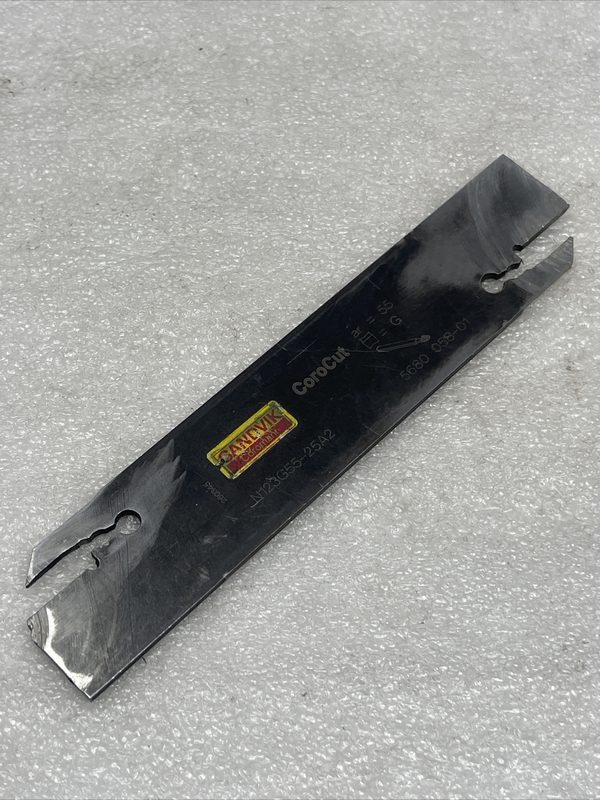 Режущий инструмент Sandvik N123G55-25A2