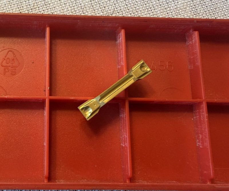 Режущий инструмент Sandvik N123H2-0500-0002-GF